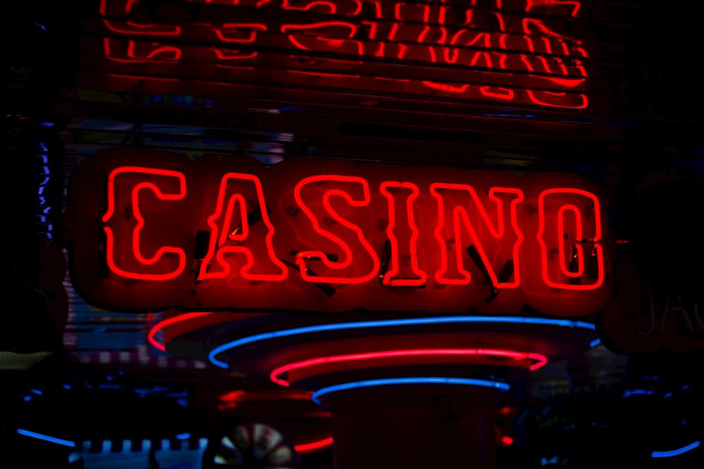 The best places to dress up, Casino