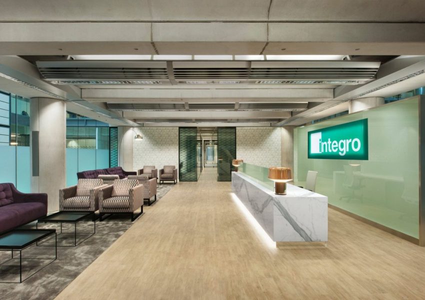 integro-insurance-brokers-offices-london-resonate-interiors-1